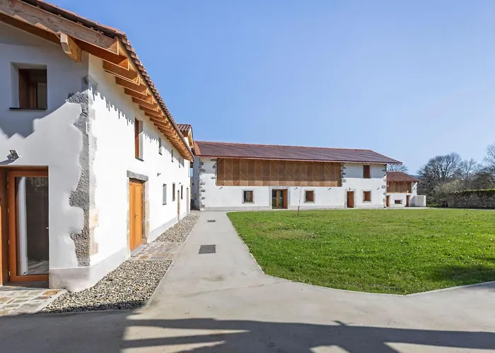 Domaene La Inmitten Der By Interhome Holiday home Saint-Bertrand-de-Comminges